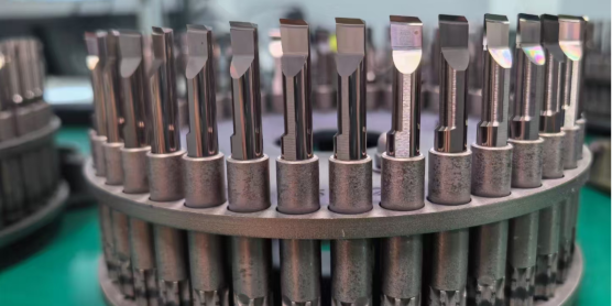 Coated MTR carbide boring bar